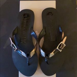 Pre-Loved Burberry Nova Lancaster Flip Flops